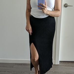 Wilfred black slit skirt